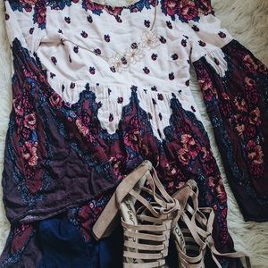 Beautiful Free people tunic🌸🌿